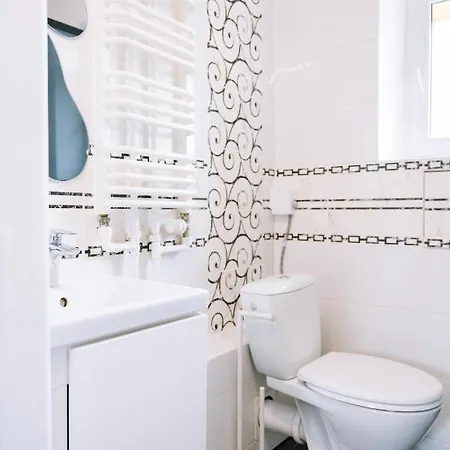 - View, Parks Nearby By Rentujemy * ワルシャワ