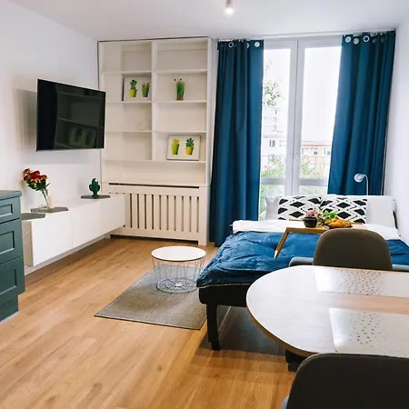 - View, Parks Nearby By Rentujemy