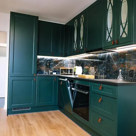 - View, Parks Nearby By Rentujemy アパート ワルシャワ