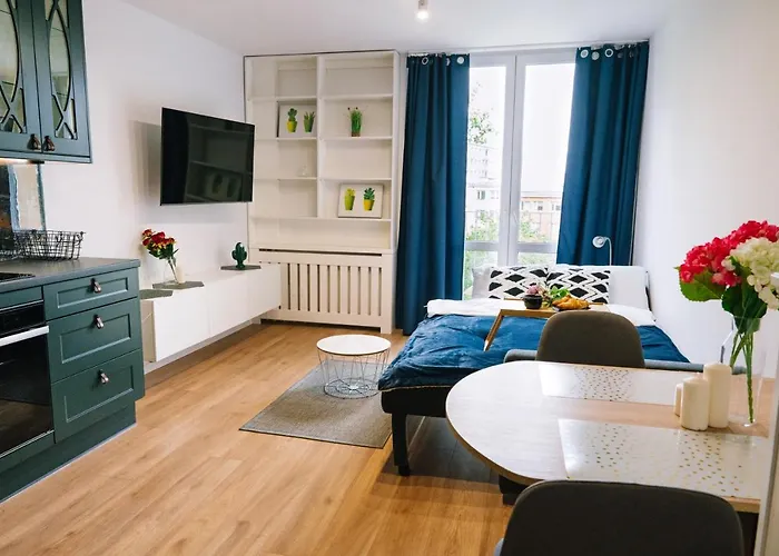 - View, Parks Nearby By Rentujemy